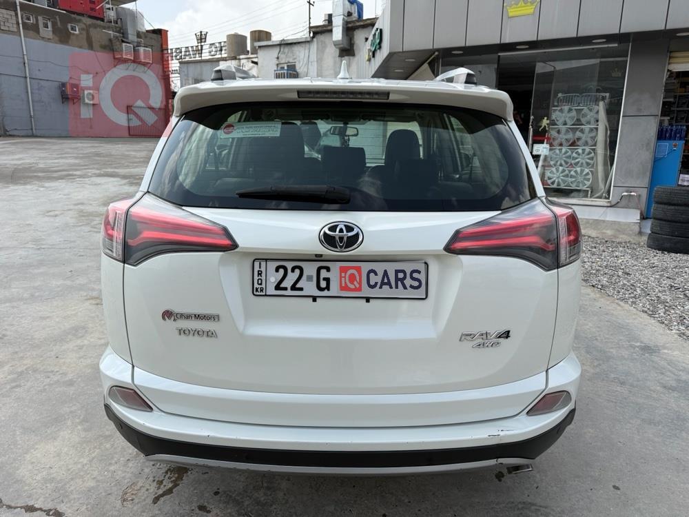 تويوتا راف 4